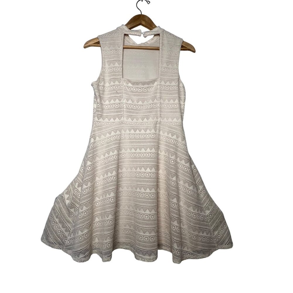Papaya Size L Sleeveless Ivory Crochet Fit & Flare Dress Back Zipper Closure - Picture 2 of 16